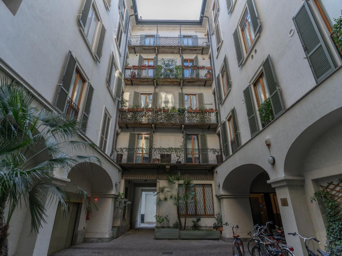 The Best Rent - Gorgeous Two-Bedroom Apartment In Porta Nuova District Milaan Buitenkant foto