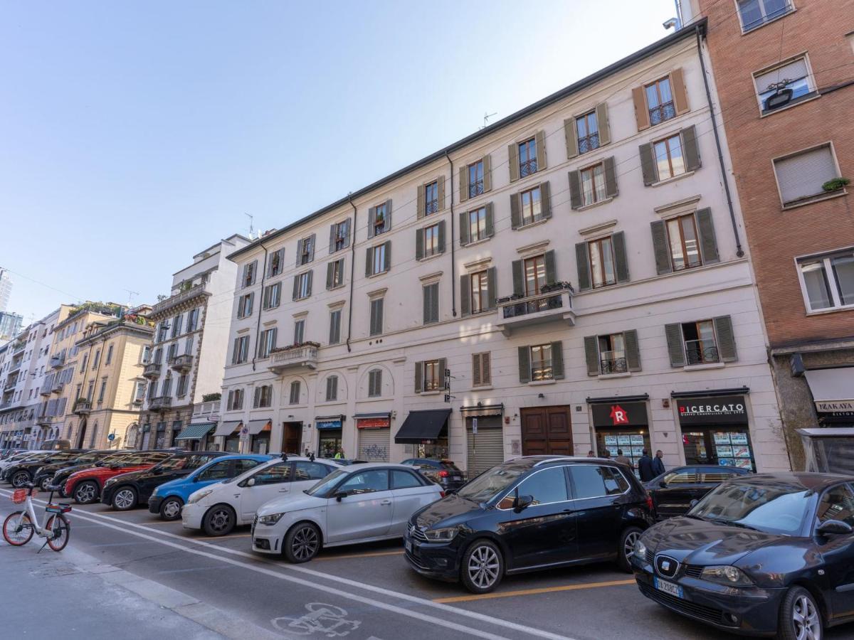 The Best Rent - Gorgeous Two-Bedroom Apartment In Porta Nuova District Milaan Buitenkant foto