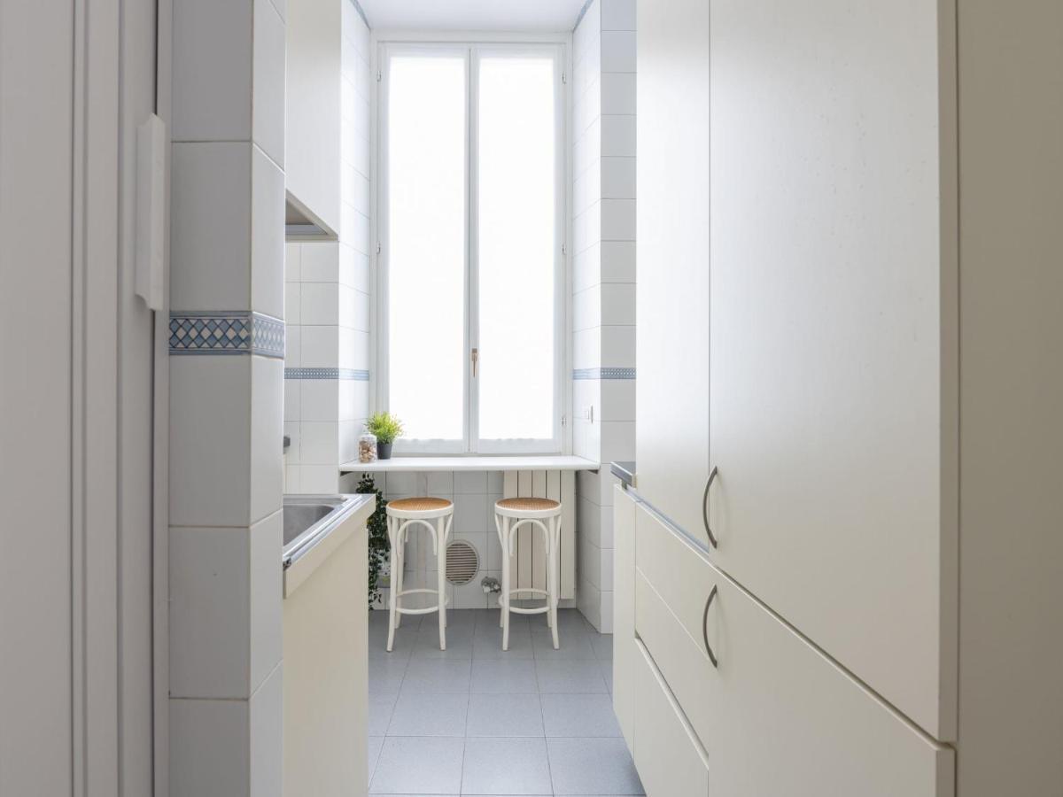 The Best Rent - Gorgeous Two-Bedroom Apartment In Porta Nuova District Milaan Buitenkant foto